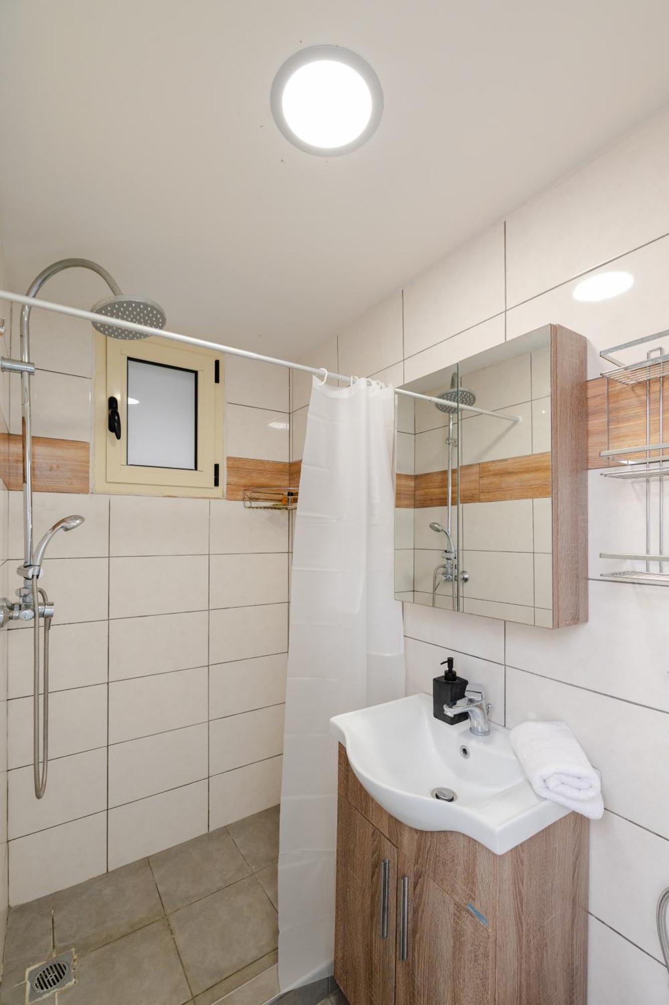Blue Riviera Villas & Suites - Rodos Koskinou  エクステリア 写真