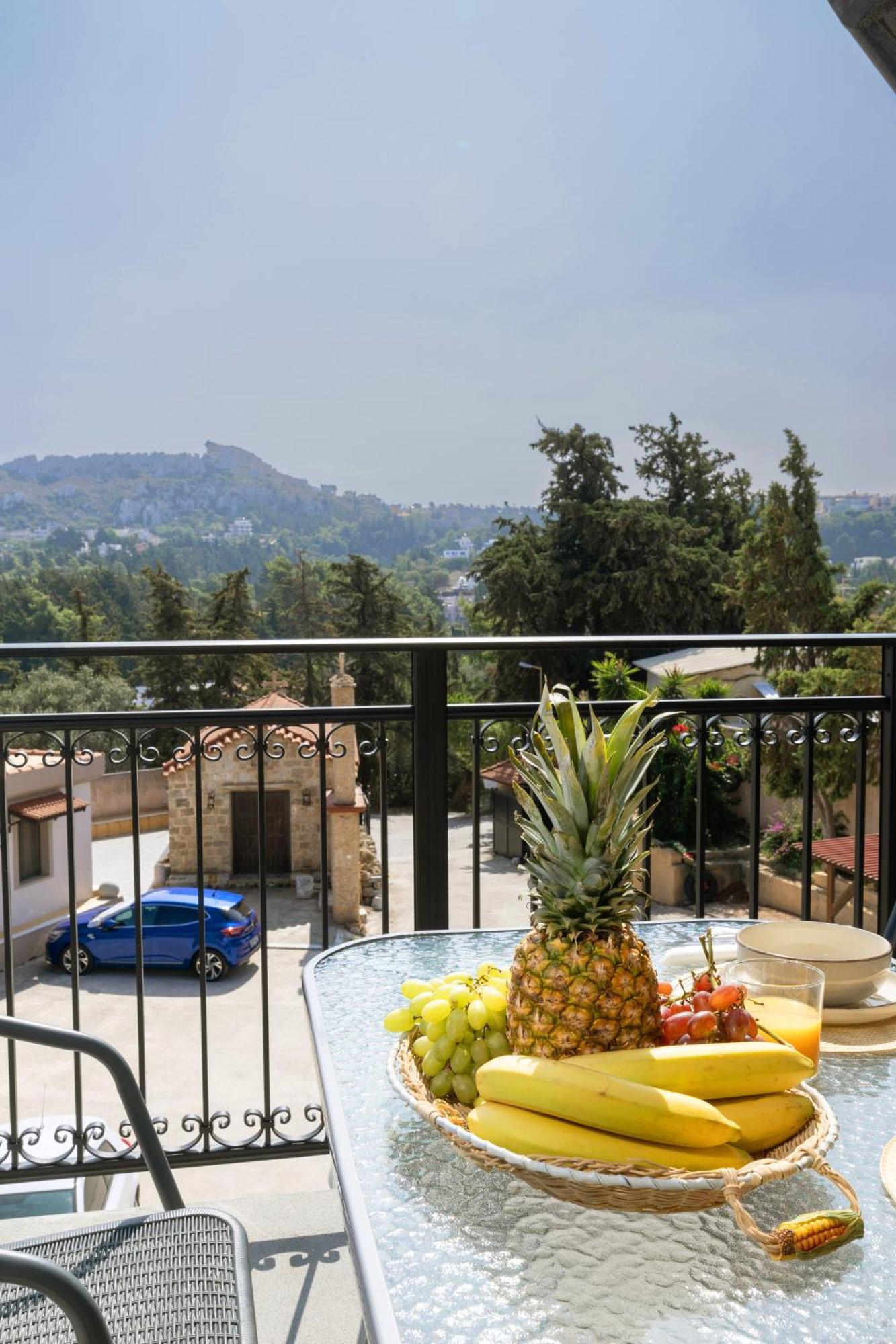 Blue Riviera Villas & Suites - Rodos Koskinou  エクステリア 写真